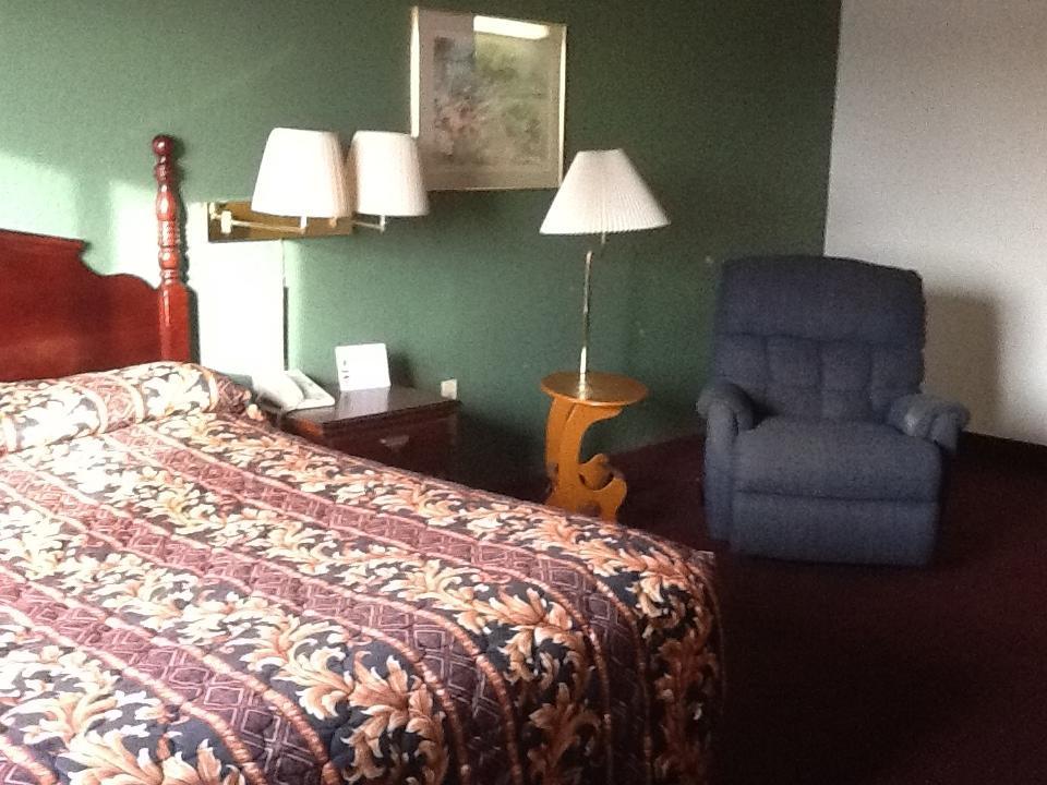 Motel Super 8 By Wyndham Kennett