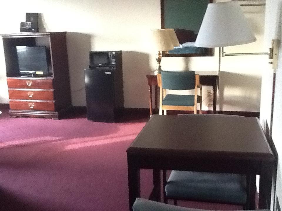 Super 8 By Wyndham Motel 2*