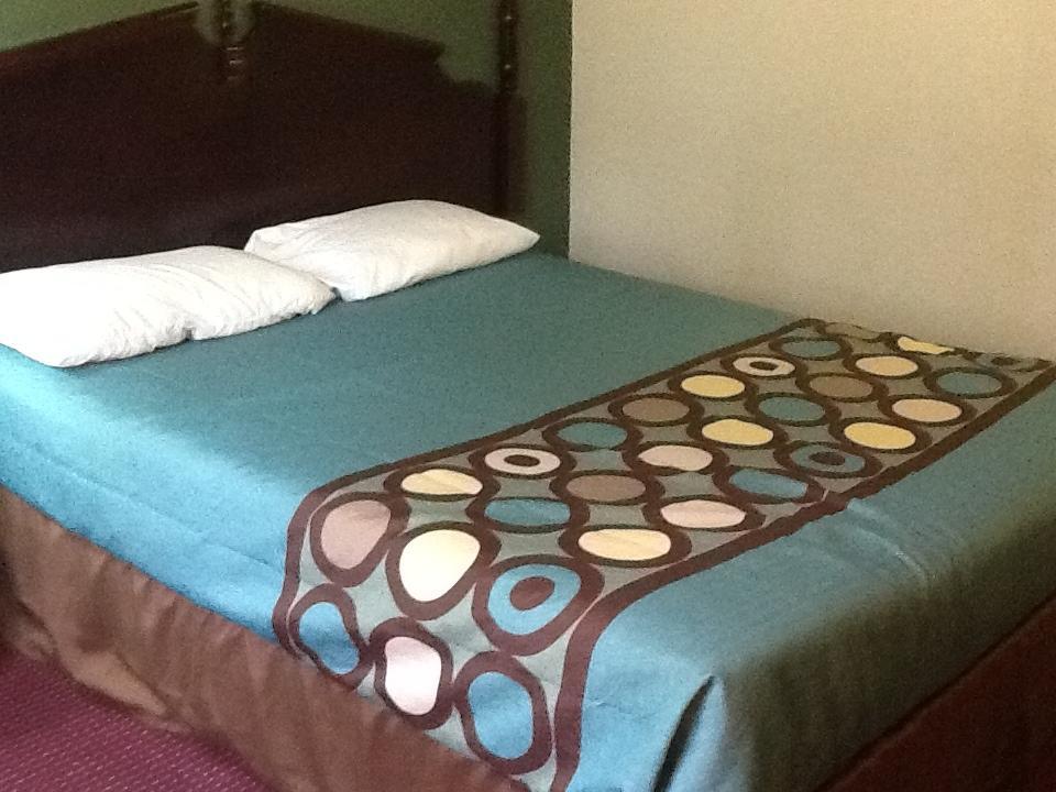 Super 8 By Wyndham Motel Kennett