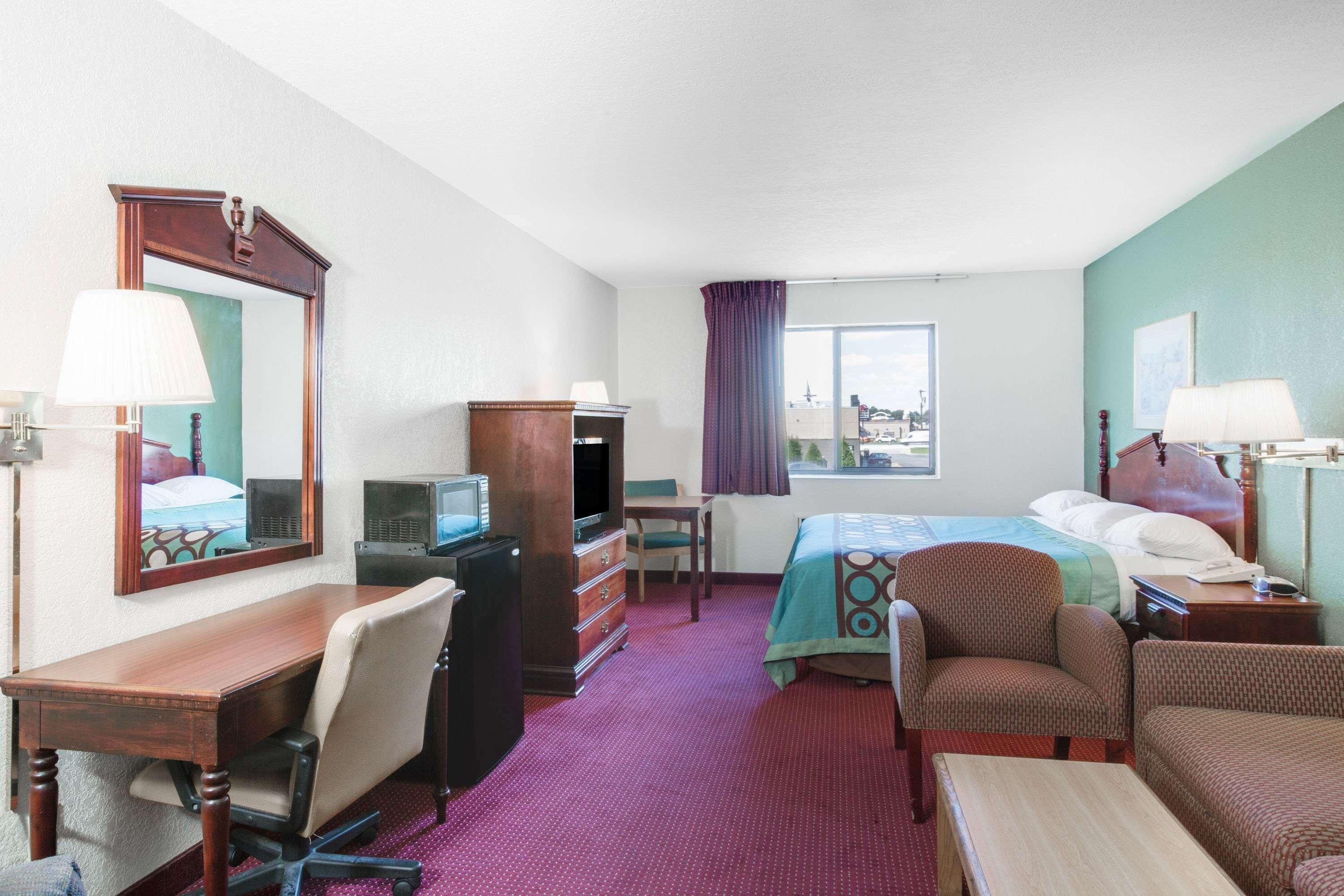 Motel Super 8 By Wyndham