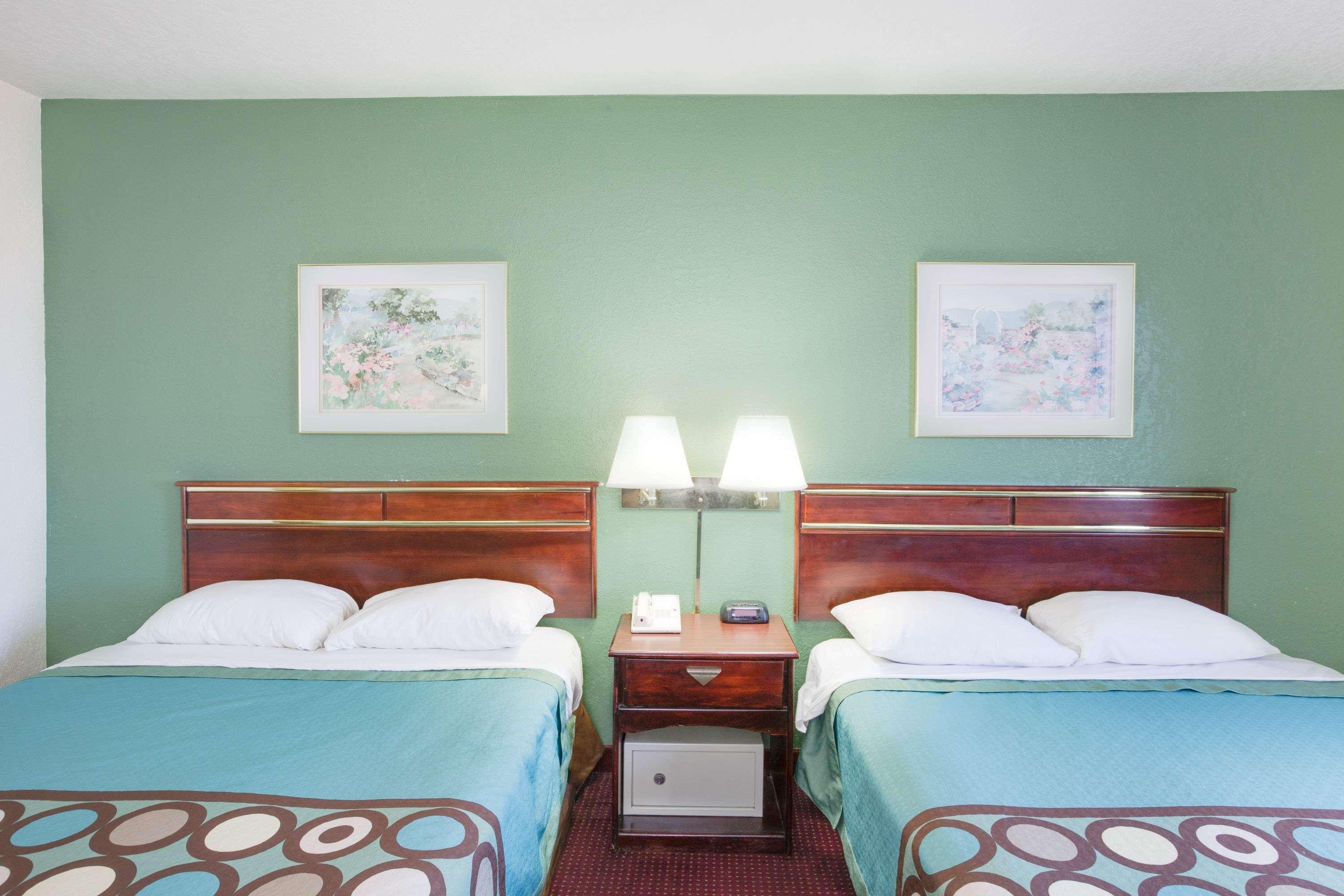 Motel Super 8 By Wyndham